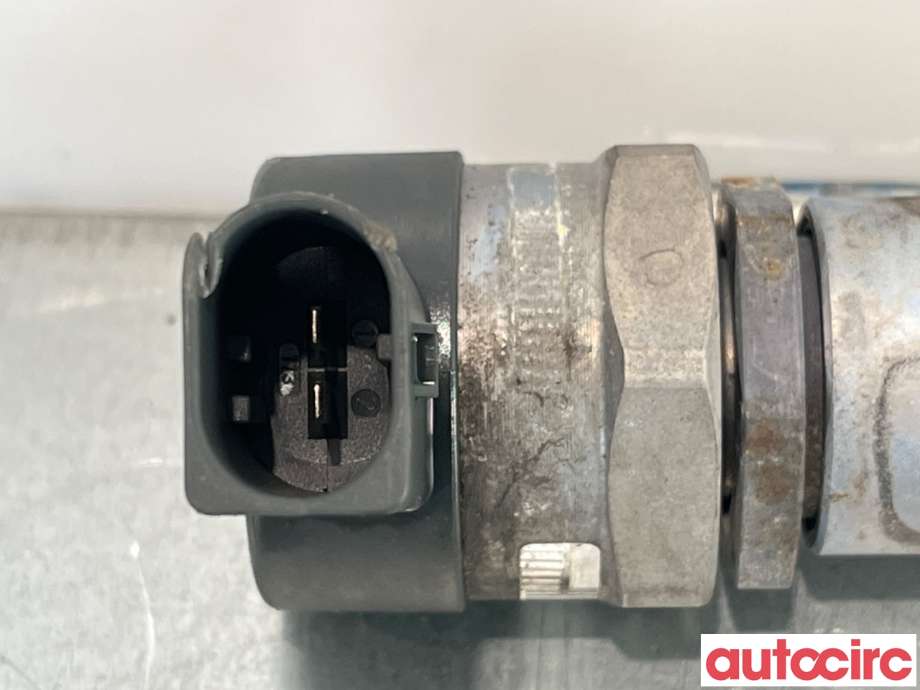 Dyseskinne (fuelrail) til Mercedes B-Klasse 2008-2011 (Fase 2) (W245) (W245) (MERCEDES|A6400702395|)