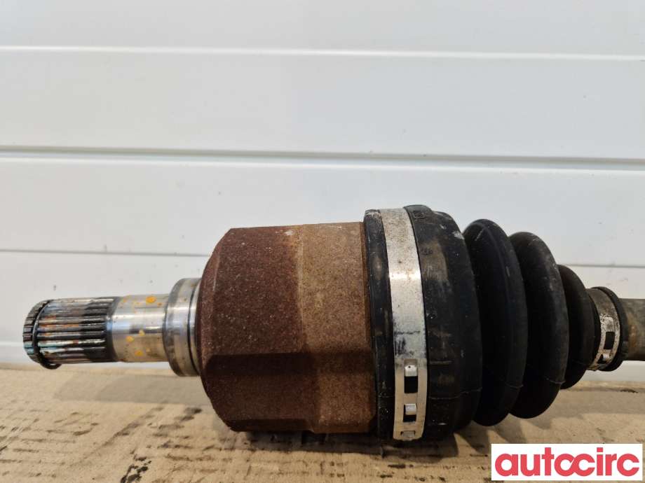 Drivaksel venstre foran til Hyundai Ix35 2010-2015  (HYUNDAI|495002Y900|)