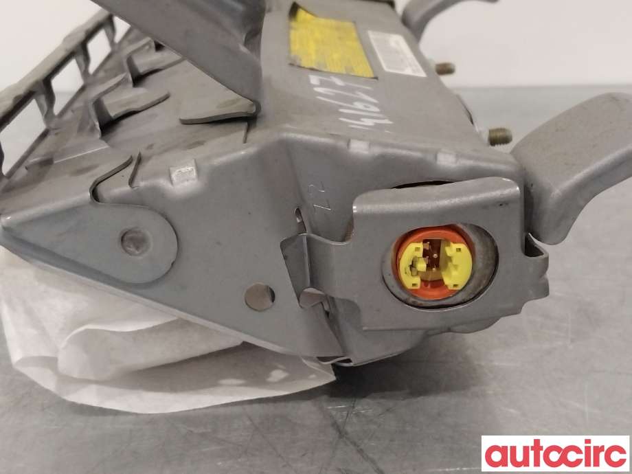 Airbag kne til Toyota Yaris 2014-2020 (Type III, Fase 2)  (TOYOTA|739000D031C1|)