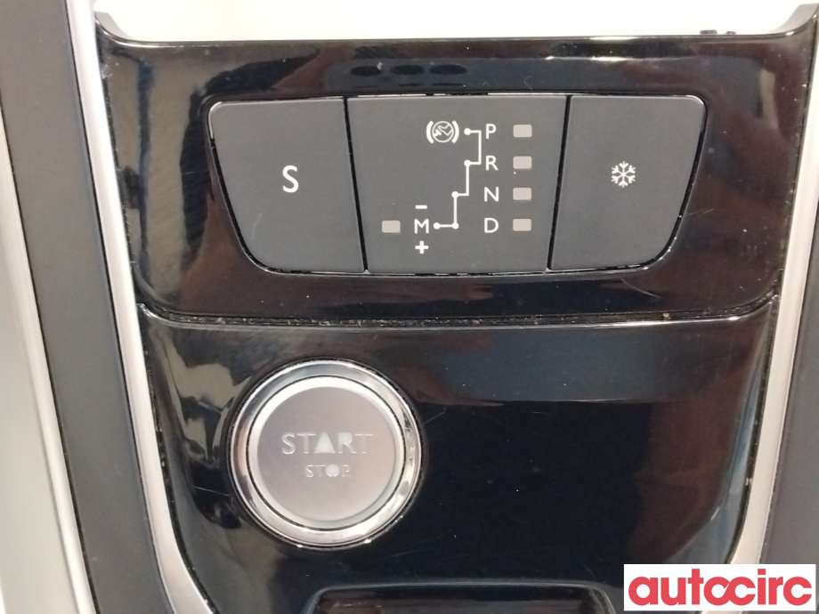 Diverse deler til Peugeot 308 2013-2021 (Type II)  (PEUGEOT|96780049ZD)