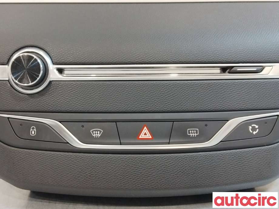 Bryter nødblink til Peugeot 308 2013-2021 (Type II)  (PEUGEOT|96777664ZD)
