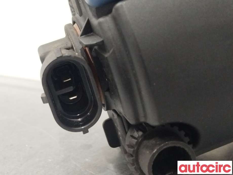 Tåkelykt høyre foran til Toyota Corolla 2007-2013  (TOYOTA|812100D042|812100D041|89210656)