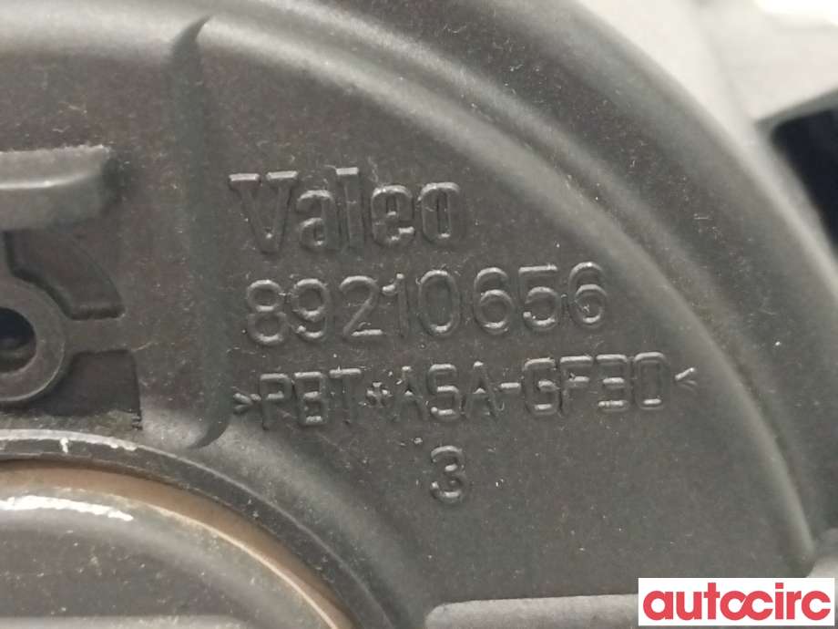 Tåkelykt høyre foran til Toyota Corolla 2007-2013  (TOYOTA|812100D042|812100D041|89210656)