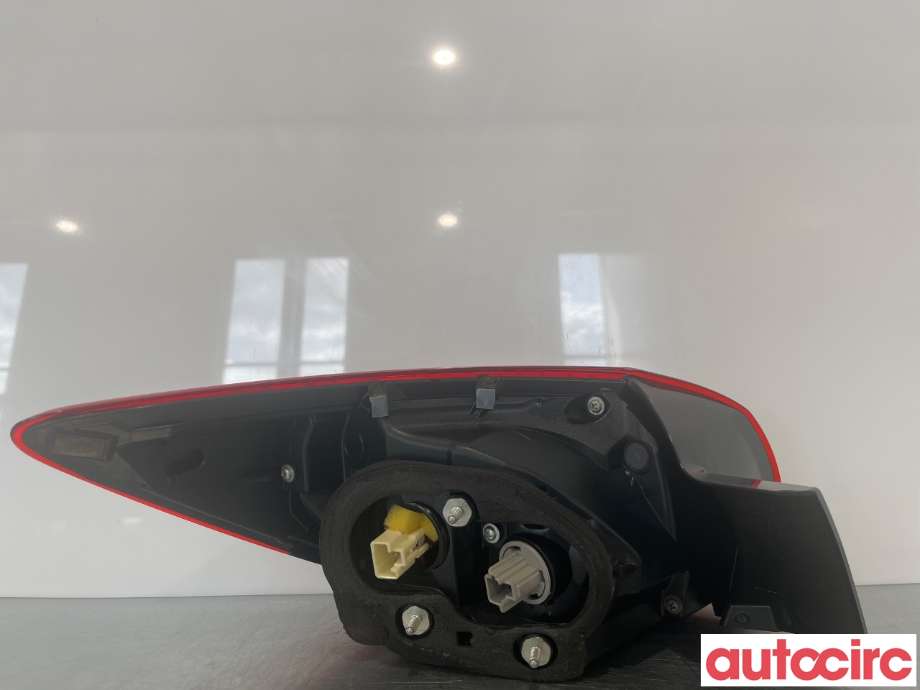 Baklykt høyre til Mazda 3 2013-2016 (Type III, Fase 1)  (MAZDA|B45D-51-150D)