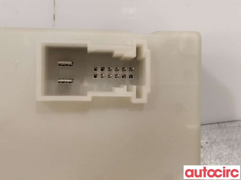 Styreenhet elektrisk bakluke til BMW X1 2015-2022 (F48) (F48) (BMW|61359852926|)
