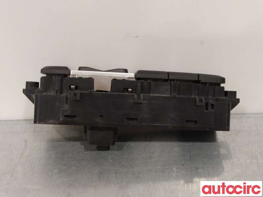 Bryter elektrisk håndbrekk/parkbrems til BMW X1 2015-2022 (F48) (F48) (BMW|61319374836|)