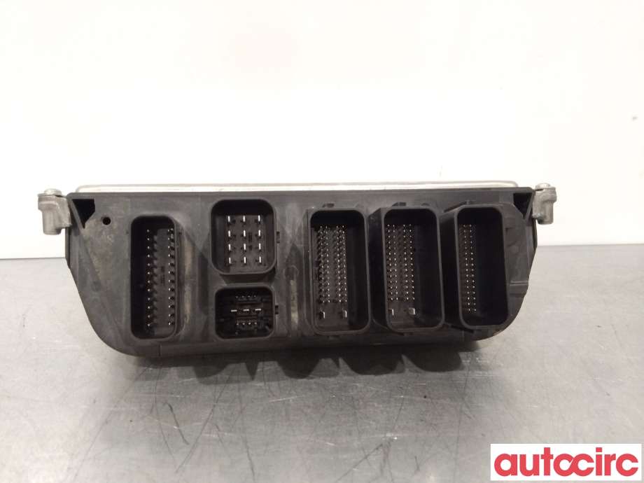 Styreenhet motor til BMW X1 2015-2022 (F48) (F48) (BMW|12149797900|)