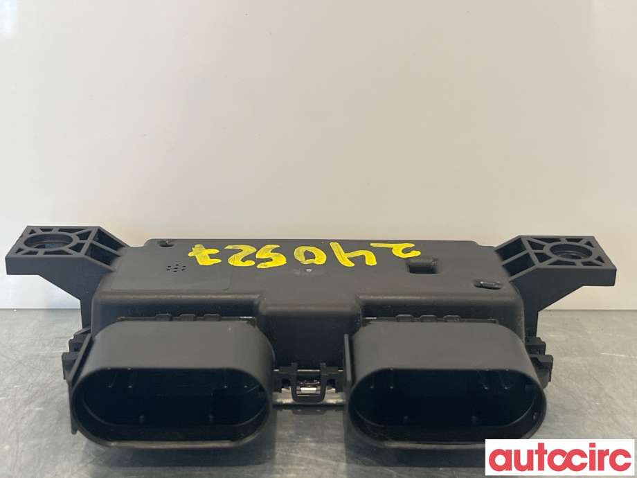 Styreenhet drivstoffpumpe til Mercedes Vito 2014-->> (W447) (W447) (MERCEDES|A0009008214)