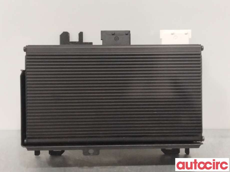 Bilstereo forsterker til Peugeot 407, 2004-2010  (PEUGEOT|6560HX)