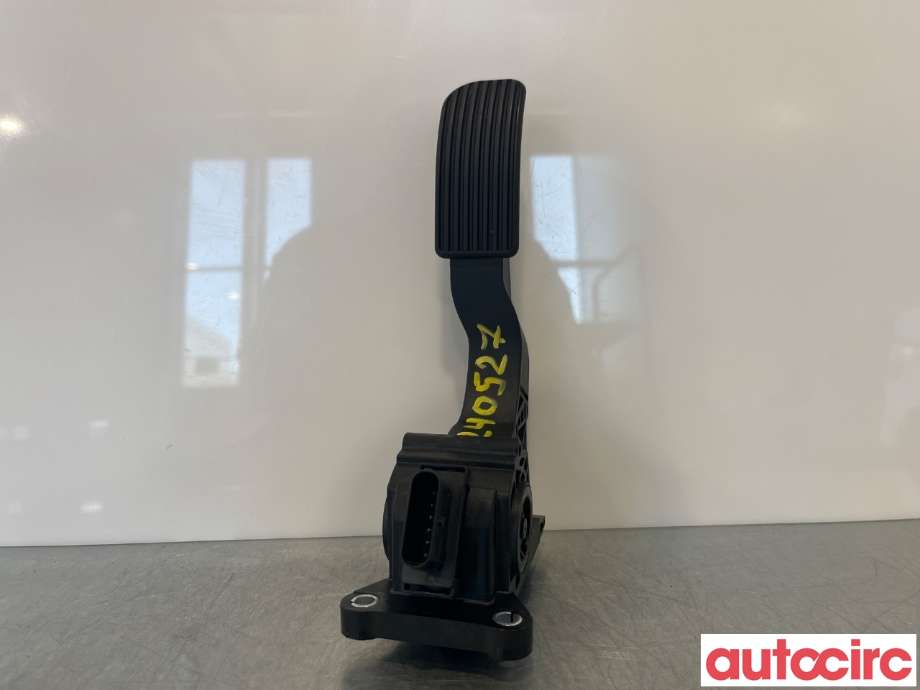 Pedal gass til Mercedes Vito 2014-->> (W447) (W447) (MERCEDES|A9073010200)
