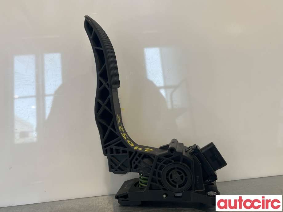 Pedal gass til Mercedes Vito 2014-->> (W447) (W447) (MERCEDES|A9073010200)