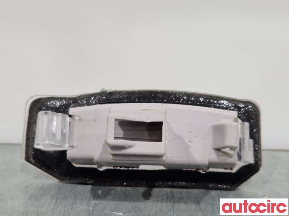 Skiltlys til Mitsubishi Outlander 2015-->> (Type III, Fase 2)  (MITSUBISHI|8341A009|)