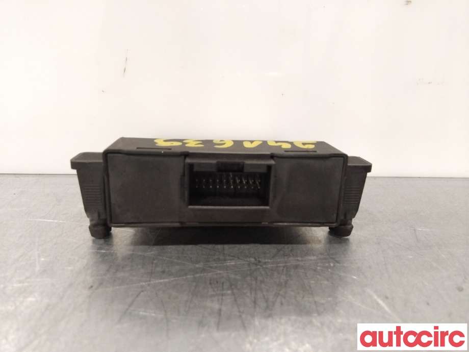 Styreenhet diverse til VW Golf VI 2008-2012  (VOLKSWAGEN|7N0907530AJ|)