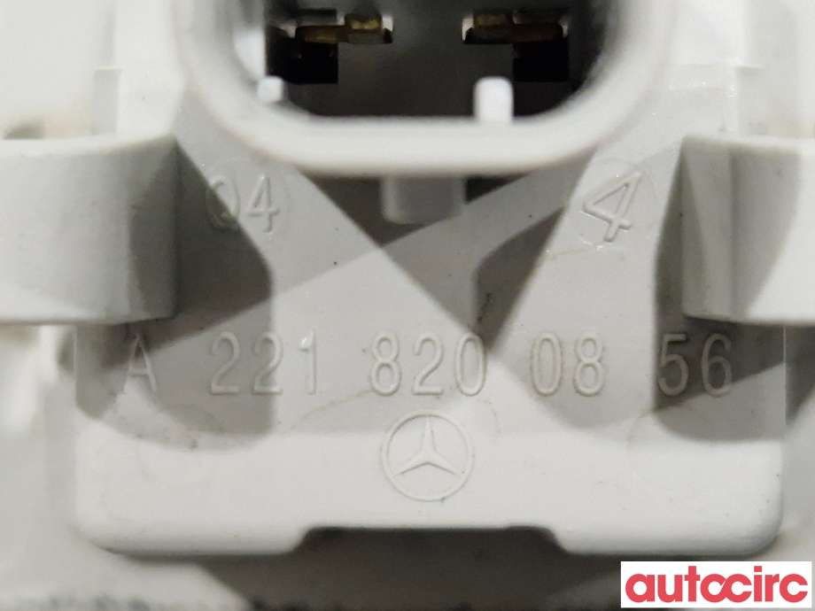 Skiltlys til Mercedes E-Klasse 2013-2016 (Fase 2) (W212) (W212) (MERCEDES|A2218200856|)
