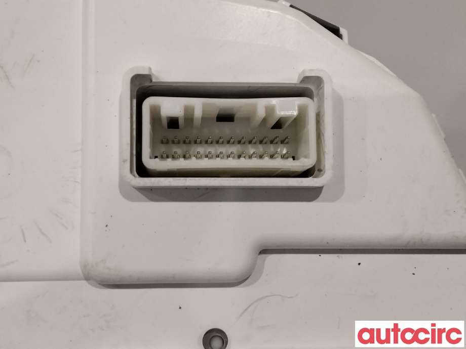 Instrumentpanel til Mitsubishi Outlander 2010-2012 (Type II, Fase 2) (MITSUBISHI|8100B202|MM0053-007)