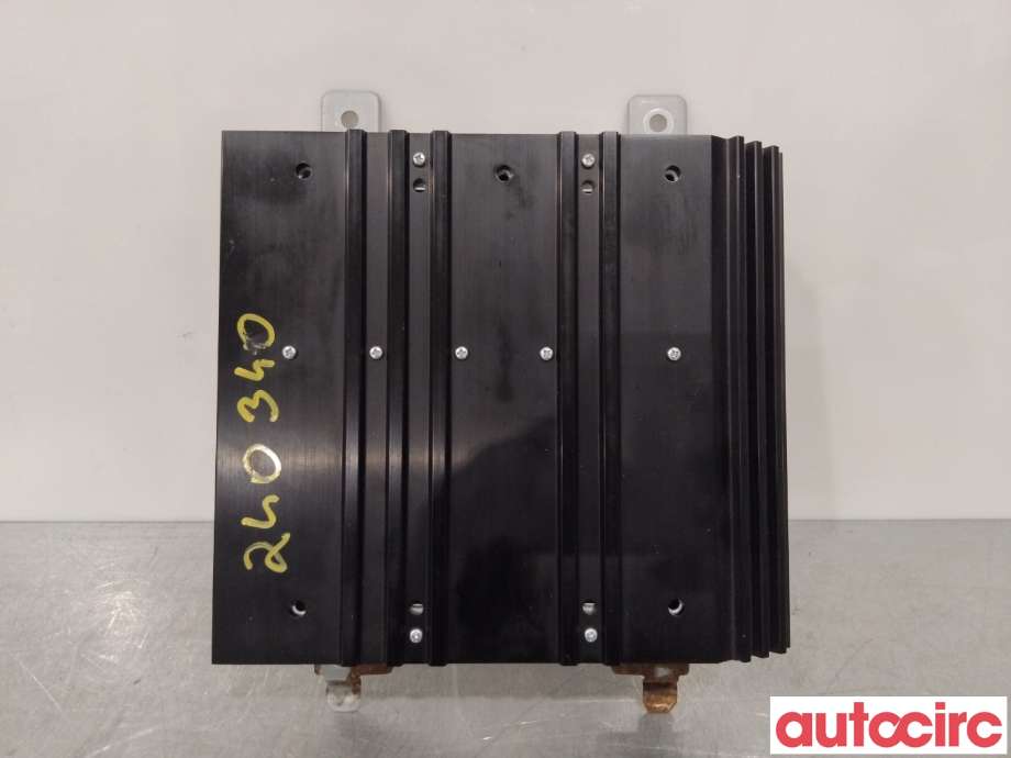 Bilstereo forsterker til Mitsubishi Outlander, 2010-2012 (Type II, Fase 2)  (MITSUBISHI|8701A350)