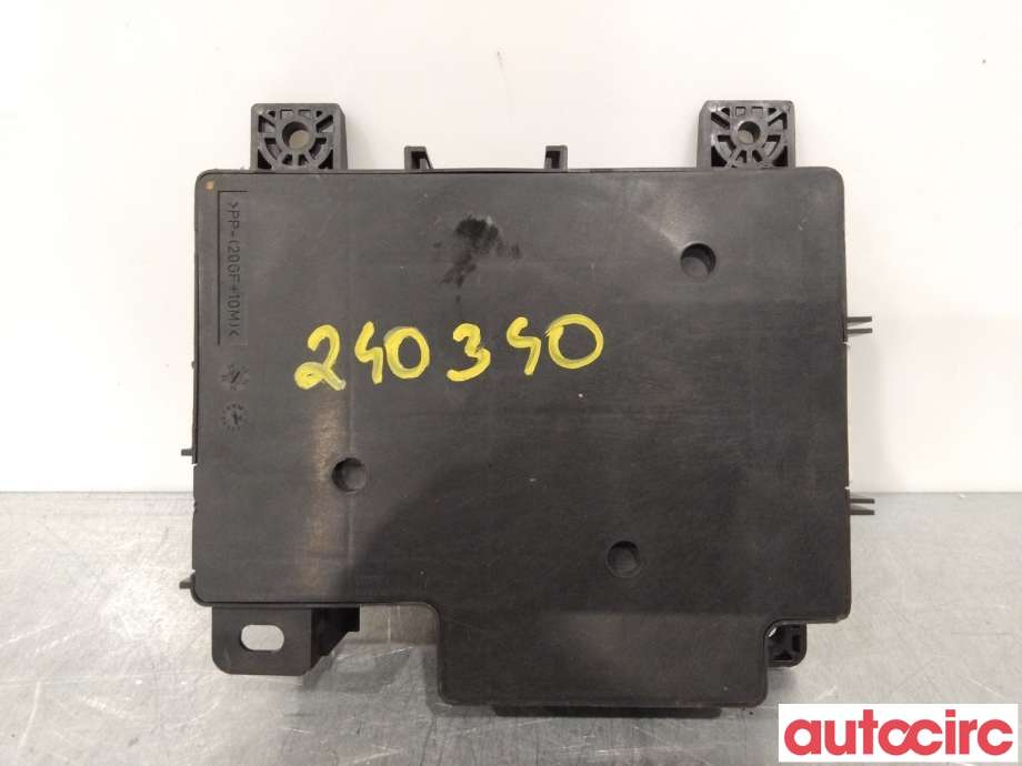 Sikringsboks til Mitsubishi Outlander 2010-2012 (Type II, Fase 2)  (MITSUBISHI|8637C097|)