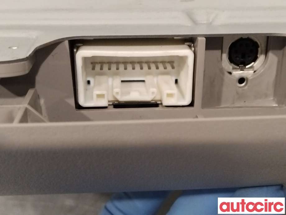 Bilstereo diverse til Mitsubishi Outlander 2010-2012 (Type II, Fase 2)  (MITSUBISHI|8750A093HB|75150041|)