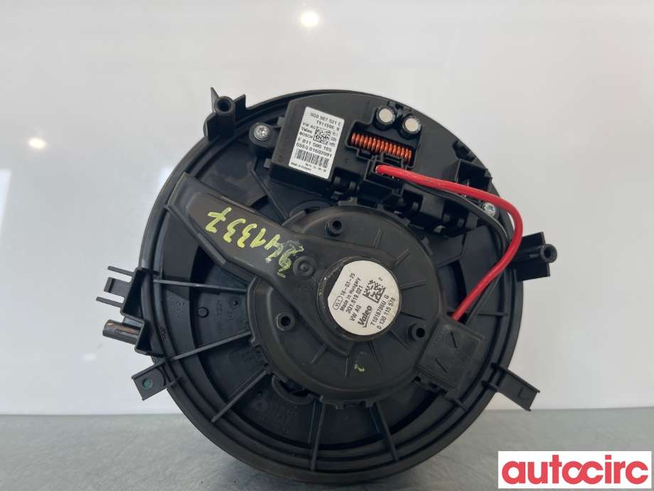 Varmeapparat motor til VW Tiguan 2016-2020 (Type II, Fase 1)  (VOLKSWAGEN|3Q1819021)