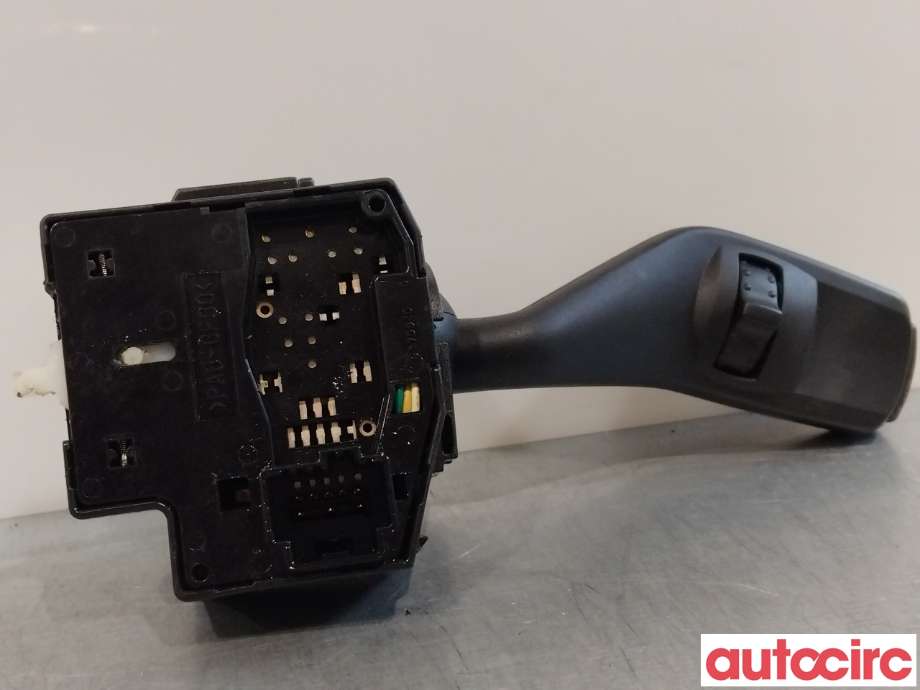 Bryter blink til Ford Kuga 2008-2012 (Type I)  (FORD|1362588|4M5T-13335-BD)