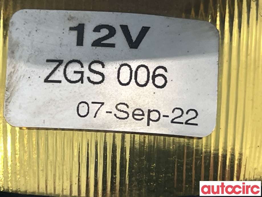 Frontlykt høyre halogen til Mercedes G-Wagen 1990-->> (W463) (W463) (MERCEDES|A4638200159)