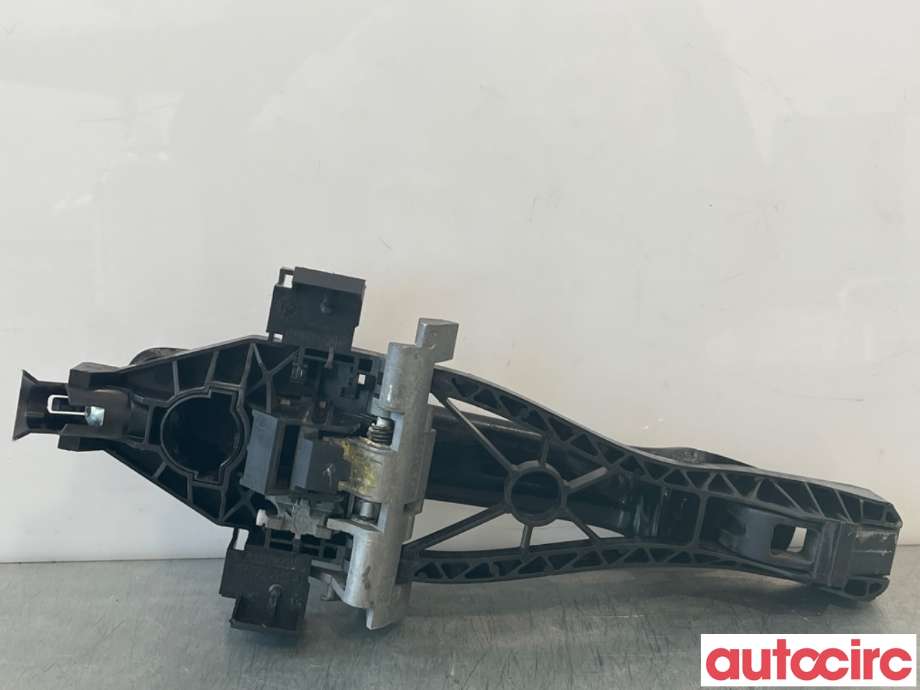 Dørhåndtak utv høyre bak til Volvo V70 2007-2013 (Type III, Fase 1)  (VOLVO|39879658||30784203)