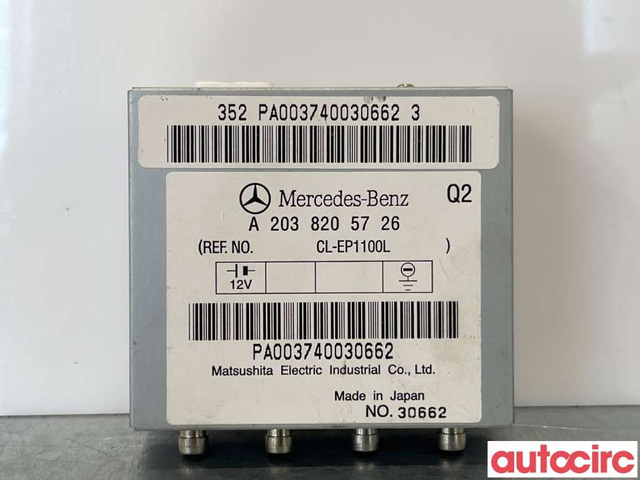 Antenne forsterker til Mercedes G-Wagen, 1990-->> (W463) (W463) (MERCEDES|A2038205726)