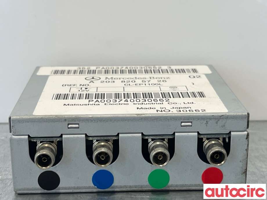 Antenne forsterker til Mercedes G-Wagen 1990-->> (W463) (W463) (MERCEDES|A2038205726)