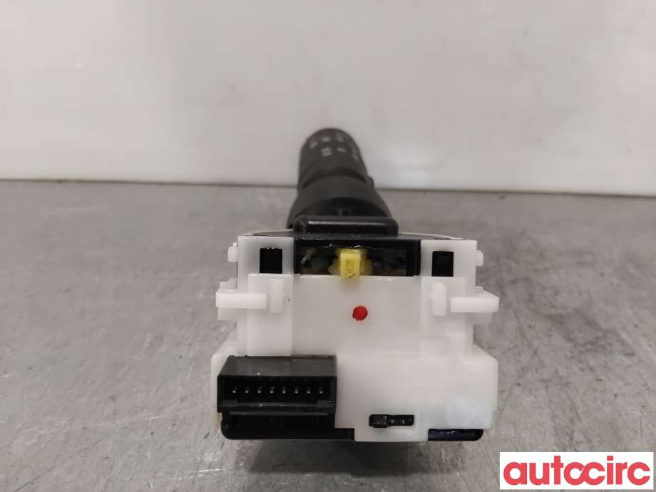 Bryter blink til Nissan Qashqai 2010-2014 (Type I, Fase 2) (NISSAN|25540JD03A|)