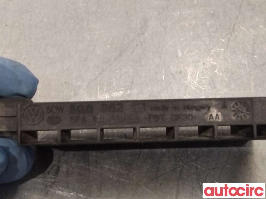 Diverse deler til Audi A3 2012-2016 (Type III, Fase 1) (AUDI|5Q0962131|5FA171669-10)