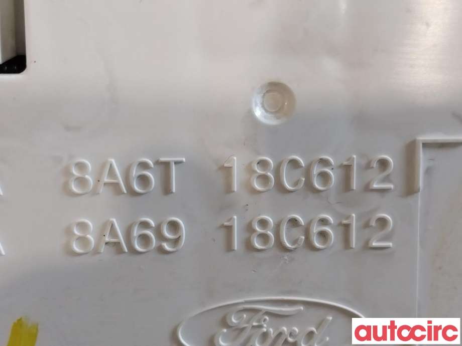 Varmeapparat betjening til Ford Fiesta 2008-2012 (Type VI, Fase 1)  (FORD|1775088|8A6T18C612)