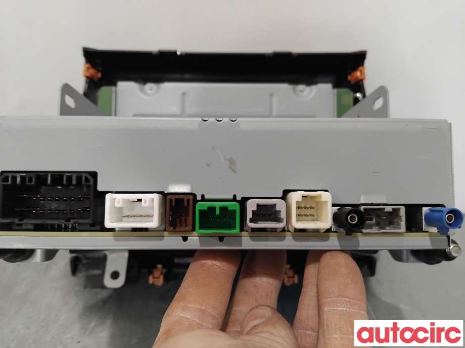 Bilstereo navigasjon til Suzuki Swift 2017-->>  (SUZUKI|39920-52RG2-CN5|7515002734|39920-52RG2)