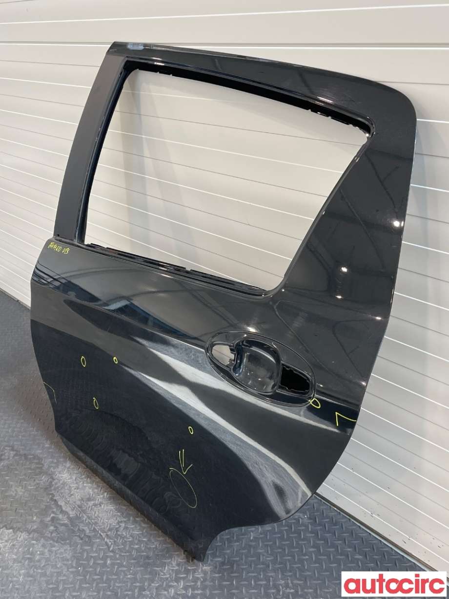 Dør venstre bak til Toyota Yaris 2014-2020 (Type III, Fase 2)  (TOYOTA|670040D210)