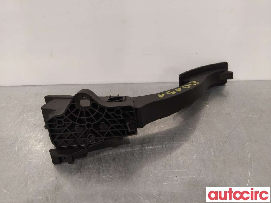 Pedal gass til Mercedes B-Klasse 2011-2018 (W246) (W246) (MERCEDES|A2463001404|)