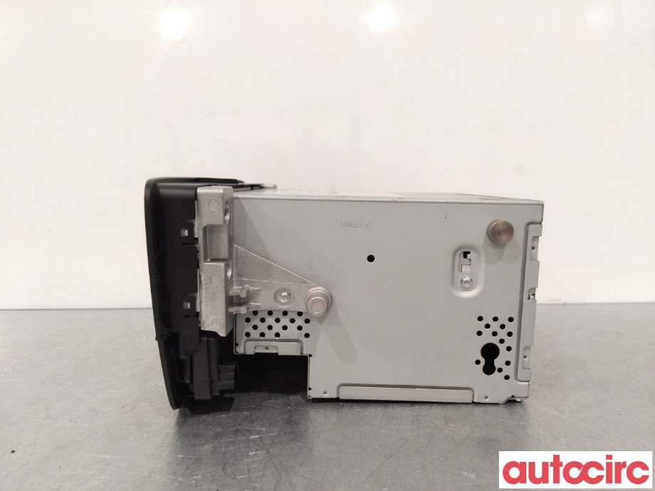 Bilstereo til Mercedes B-Klasse 2011-2018 (W246) (W246) (MERCEDES|A2469007418|)