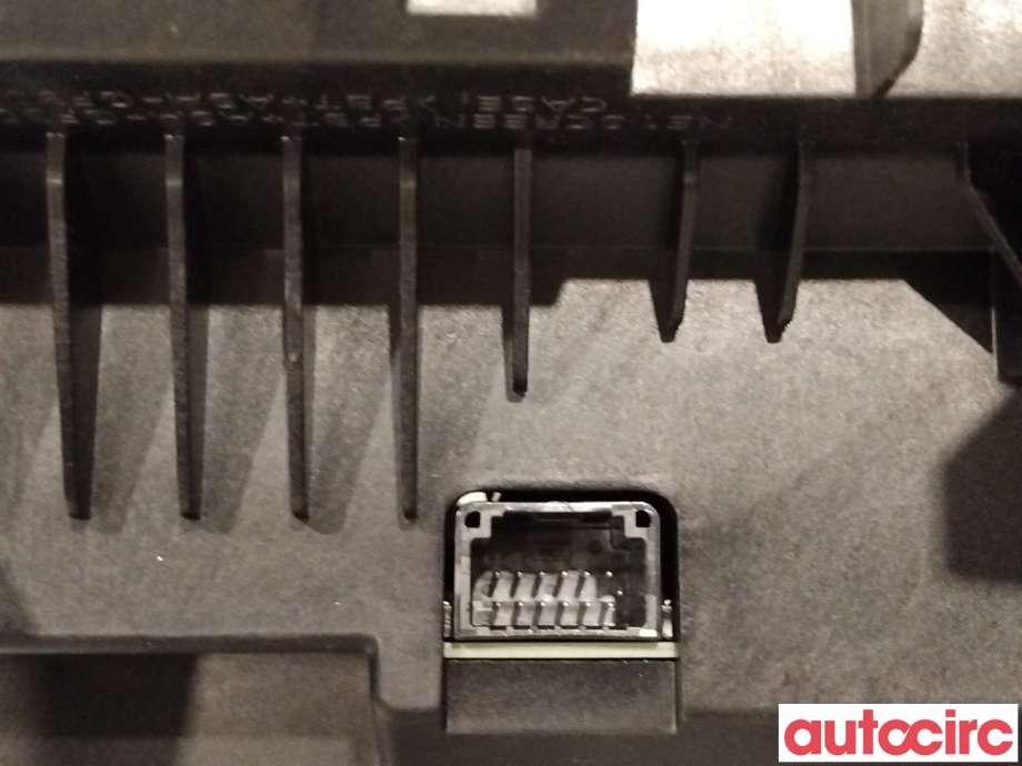 Instrumentpanel til Hyundai Ioniq 5 2021-->>  (HYUNDAI|94310GI010|)
