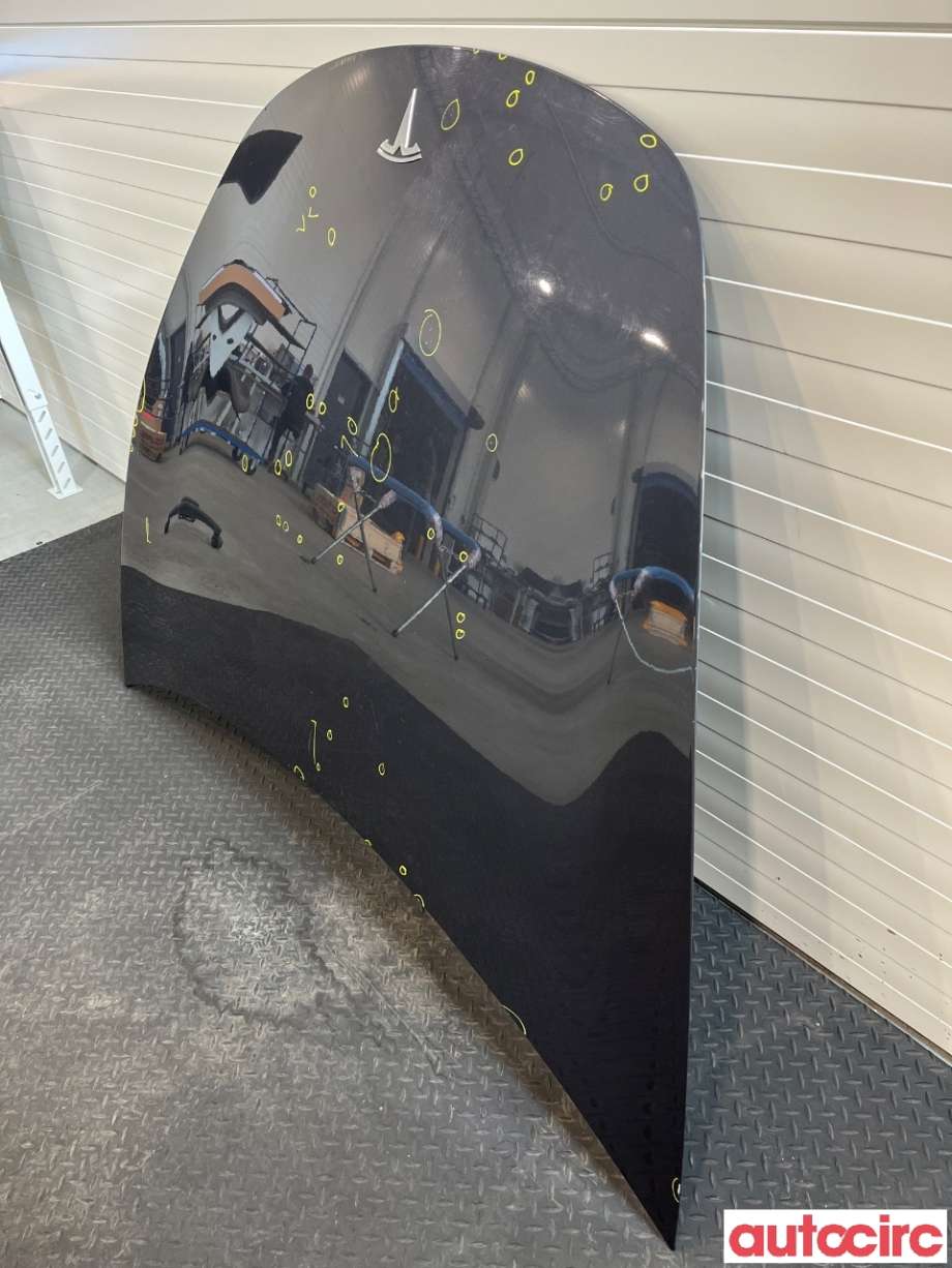 Panser til Tesla Model 3 2018-2023 (Fase 1)  (TESLA|1081390-E0-C|)