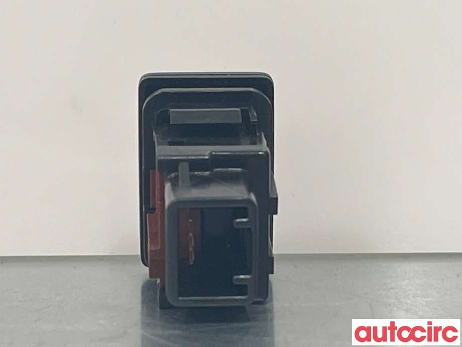 Bryter Antispinn til Toyota RAV4 2009-2013 (Type III, Fase 2)  (TOYOTA|8498842040|)