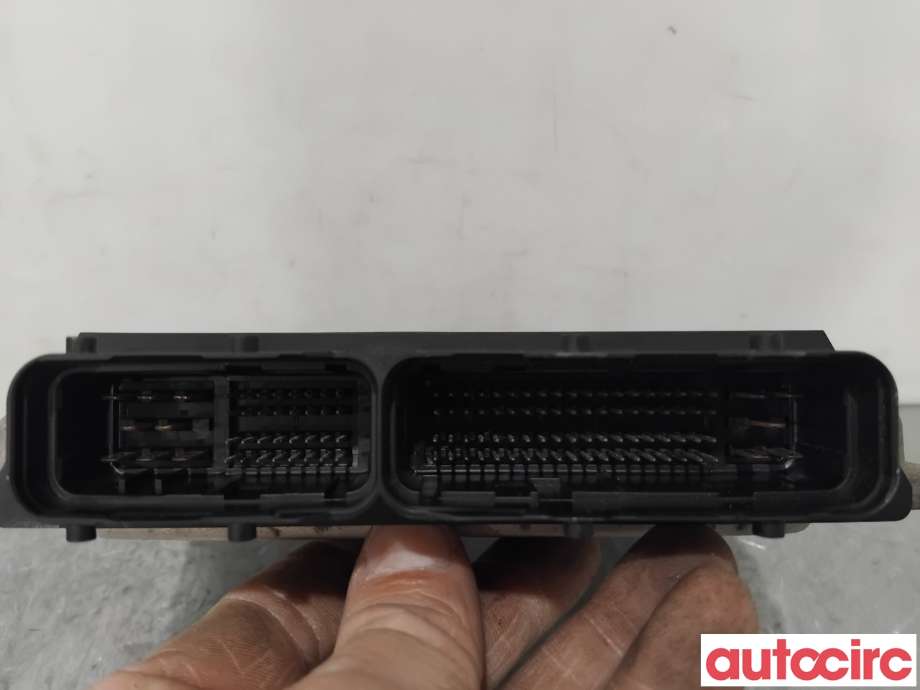 Styreenhet motor til Toyota Urban Cruiser 2009-2014  (TOYOTA|8966152L41|0281015696|89661-52L41)