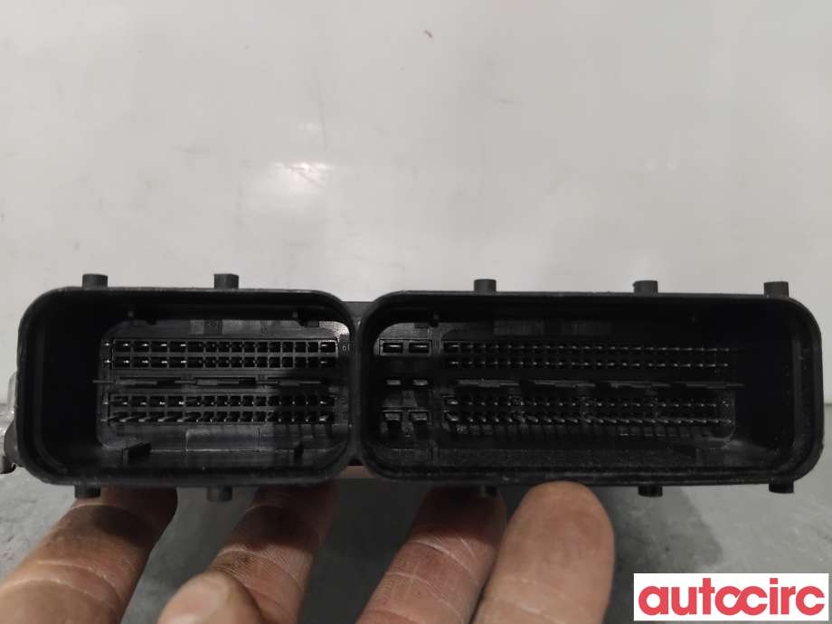 Styreenhet motor til Suzuki Swift 2017-->>  (SUZUKI|33910-73S00|0261S21949)