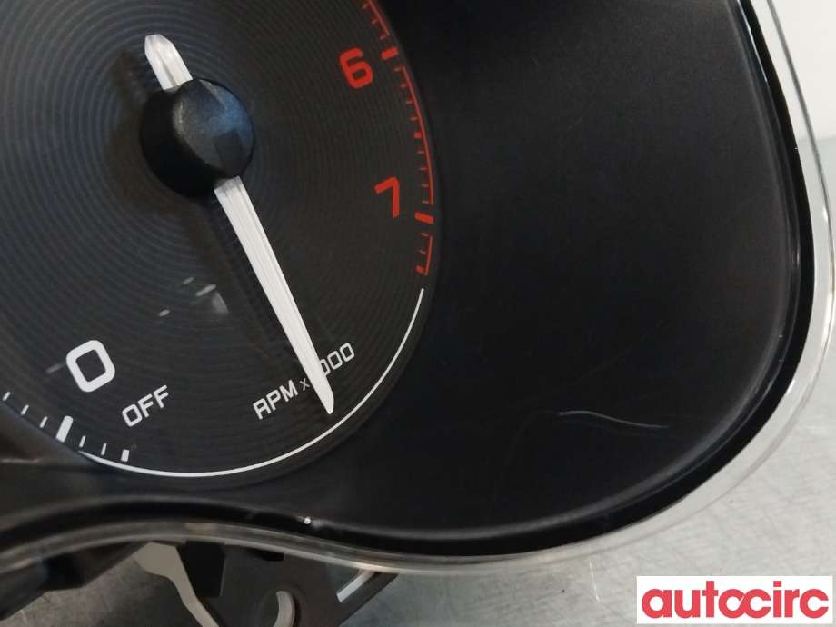 Instrumentpanel til Fiat Tipo 2017-->>  (FIAT|52246889|52191323)