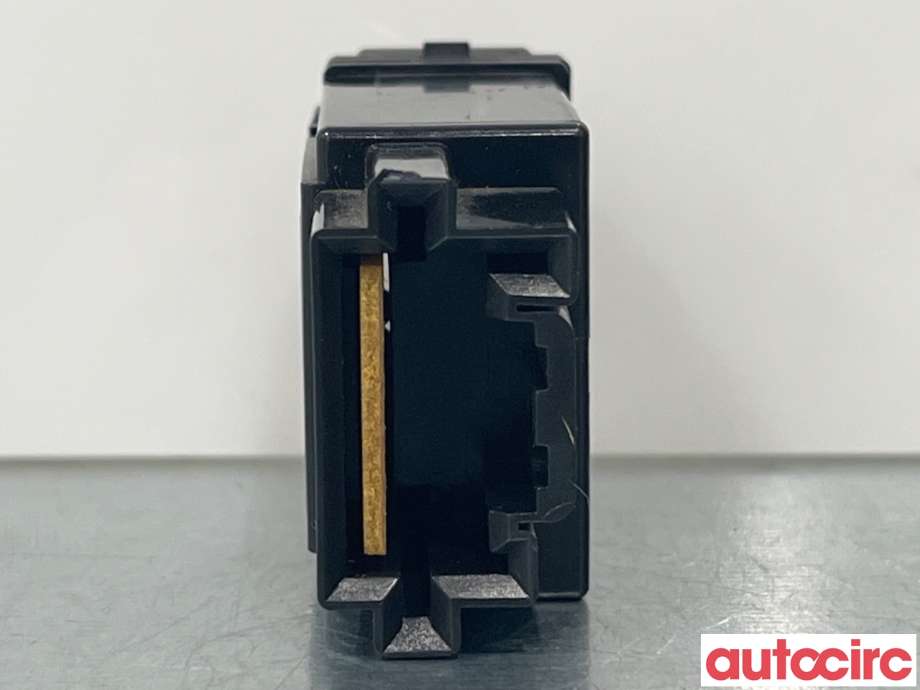 Bryter diverse til Mitsubishi Pajero 2000-2006 (Type III)  (MITSUBISHI|MR190955|)