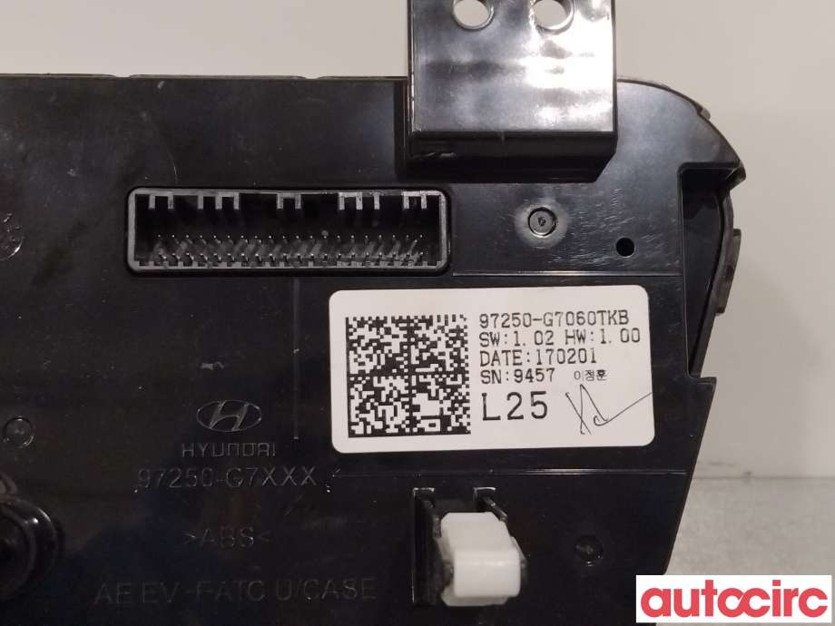 Varmeapparat betjening til Hyundai Ioniq Electric 2016-2019 (Fase 1)  (HYUNDAI|97250G7060TKB|)