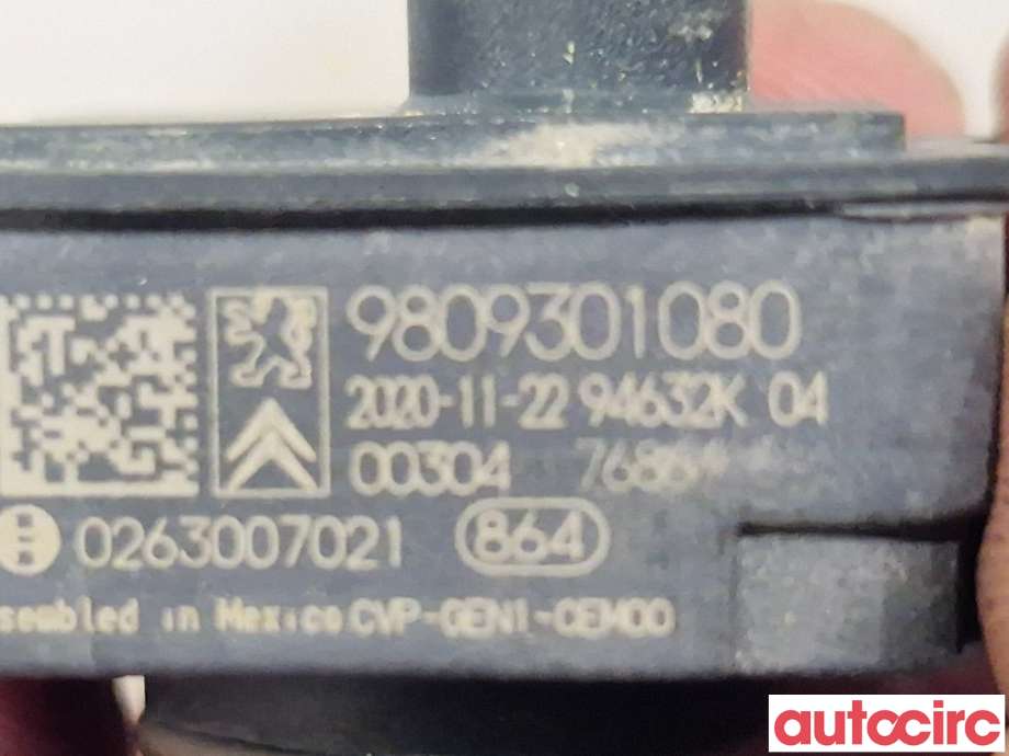 Kamera til Toyota Proace 2016-->> (Type II)  (TOYOTA|SU001A4977||9809301080)