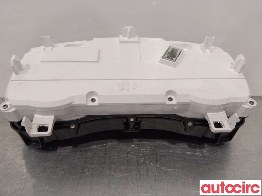Instrumentpanel til Toyota Proace 2016-->> (Type II) (TOYOTA|SU001B2692|)