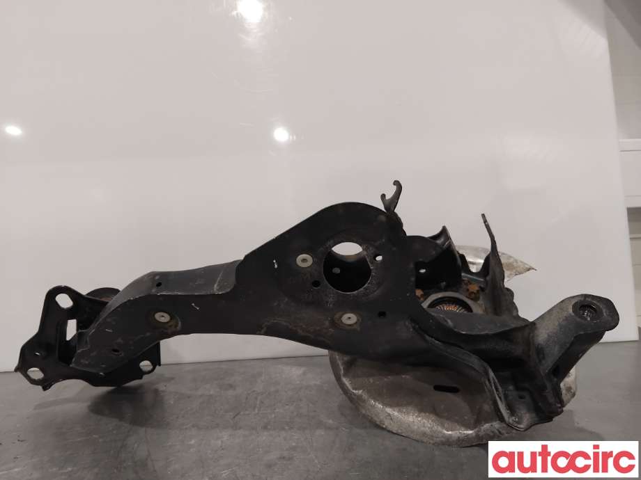 Hjulspindel høyre bak til BMW X1 2015-2022 (F48) (F48) (BMW|33308842880|)