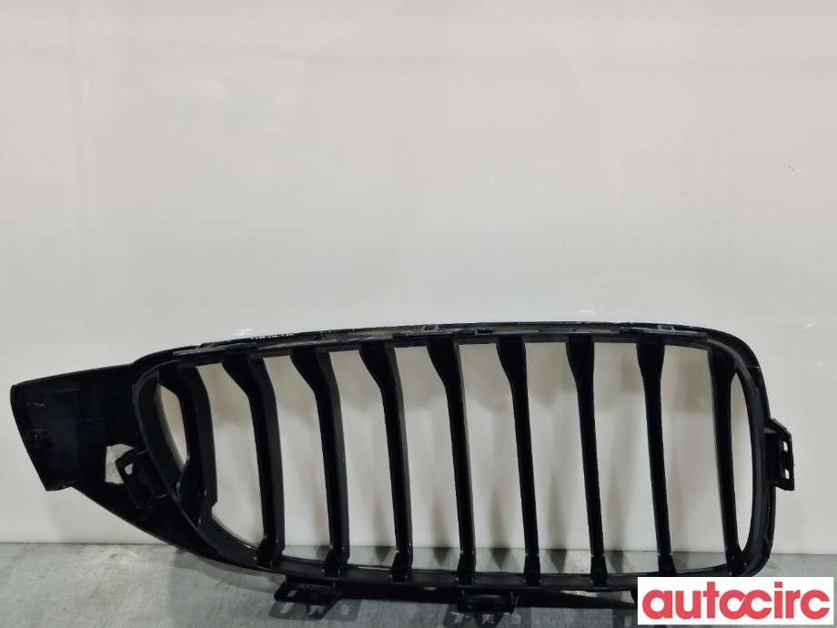 Grill venstre til BMW 4-Serie 2013-2020 (F32/F33/F36) (F32/F33/F36) (BMW|51135A3D025||7294817)