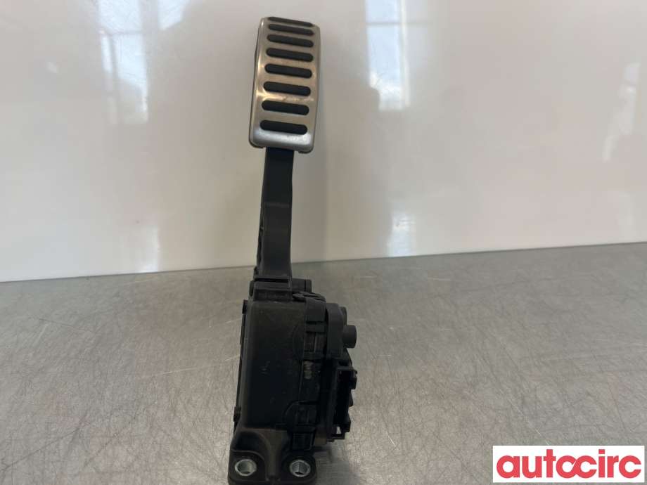 Pedal gass til VW Amarok 2016-2022 (Type I, Fase 2)  (VOLKSWAGEN|6Q1723503)