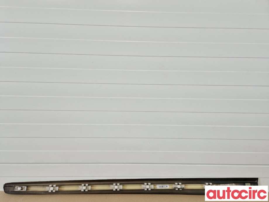 Lister til Mercedes GL 2006-2012 (X164) (X164) (MERCEDES|A1646905262|)