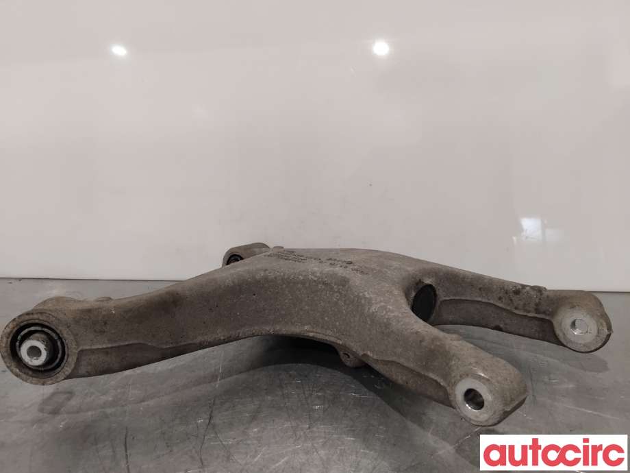 Bærebru høyre bak til Audi A8 2010-2013 (Type III, Fase 1) (AUDI|8R0505312F|)